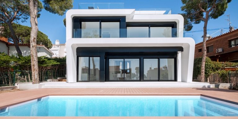 1097127926 2 ok l scaled e1659513136140